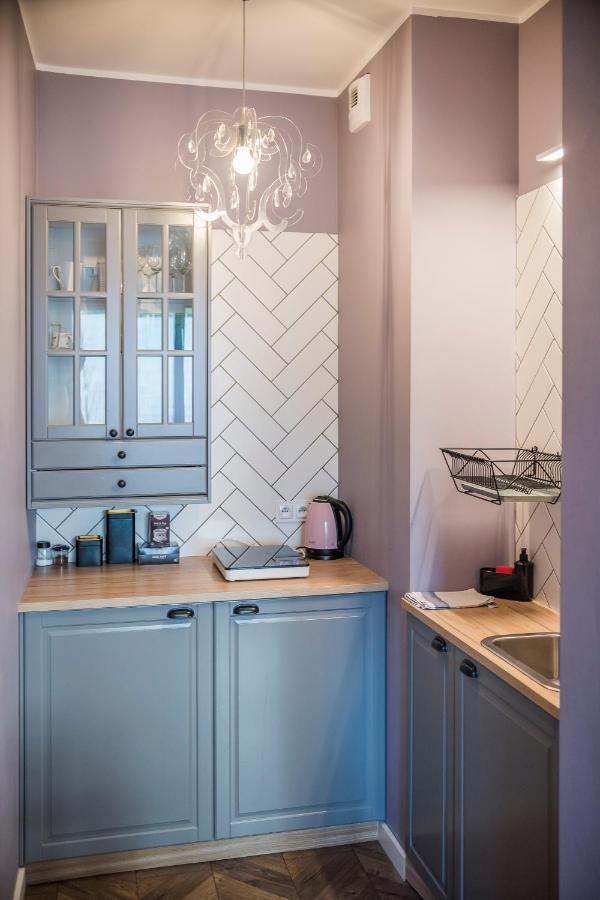 Apartament Z Ogrodkiem I Garazem Poznań Buitenkant foto